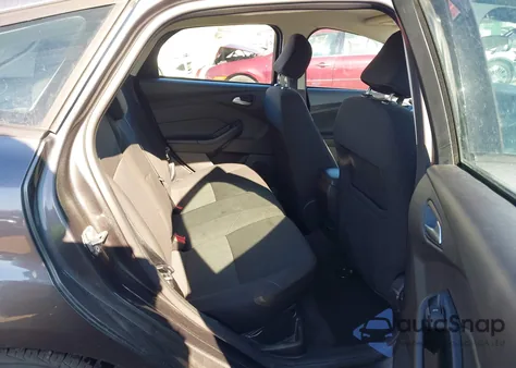 2016 Ford Focus Se из США, поврежденный, VIN 1FADP3K28GL241039